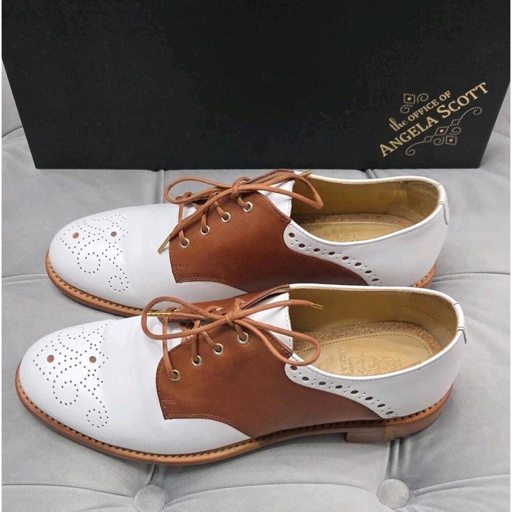 The Office of Angela Scott Ms. Presley White Oxfords Leather Womens Shoes 39 9 - Picture 4 of 16